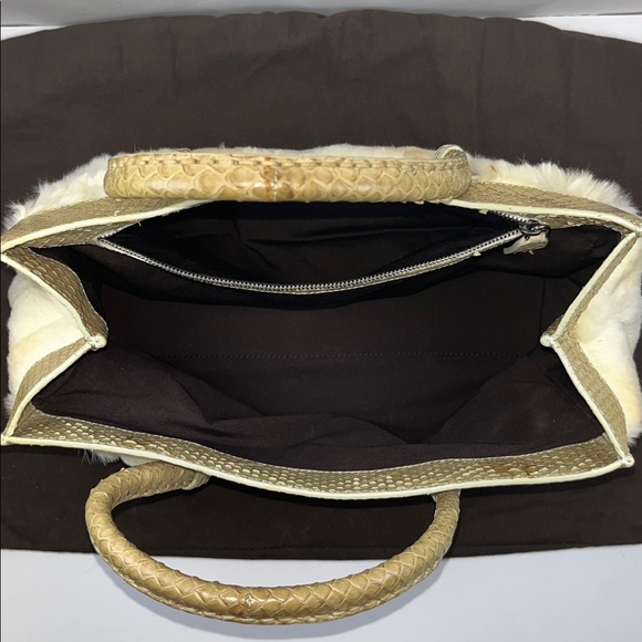 Vintage TOD’S Beige Fur & Python Small Tote Bag (NWOT) - Picture 8 of 16